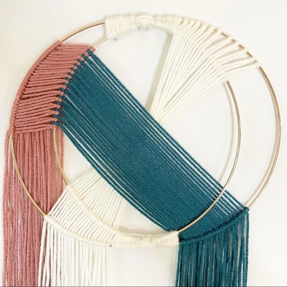 NEW! Handmade Yarn Wall Hanging - Picture 2 of 9